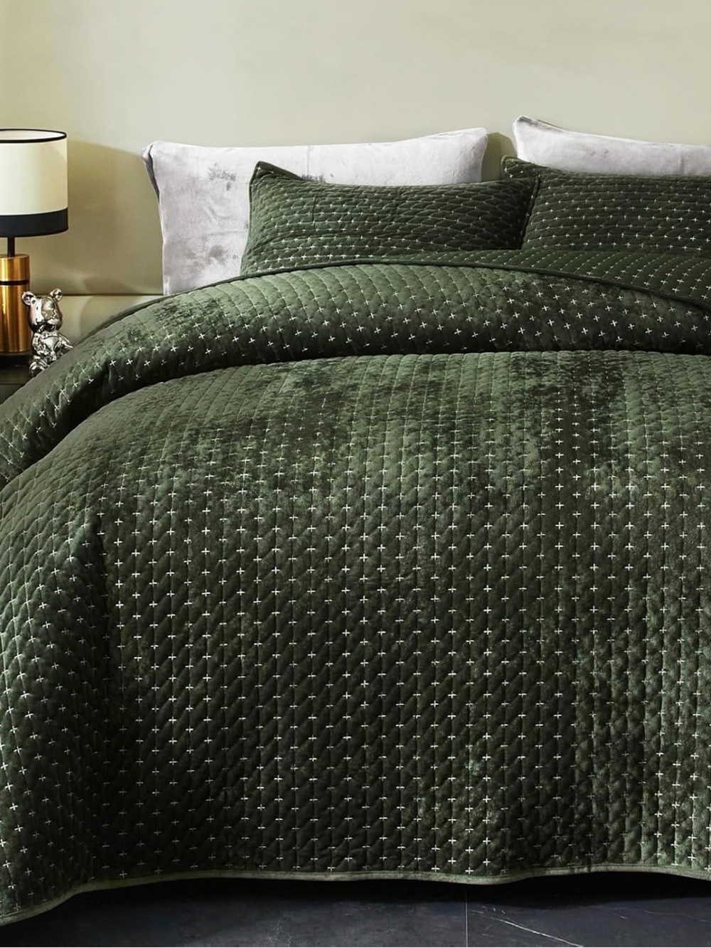 Quilted Velvet Comforter Set in Forest Green